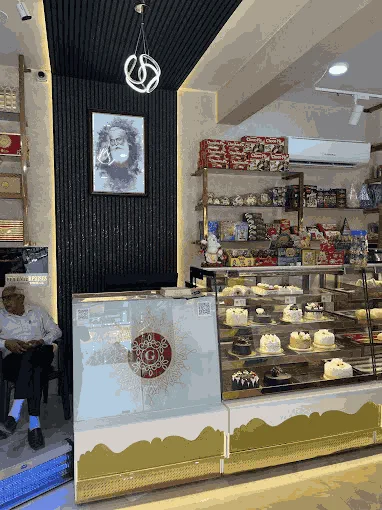 Outlet Image Slide