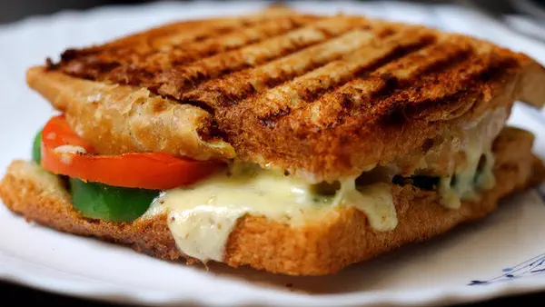 Samosa Sandwich